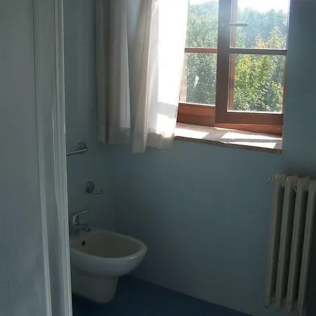 Giardino Hostel *