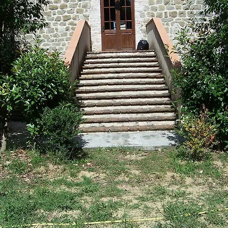 Giardino Hostel *